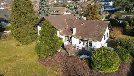 Maison de 5.5 pièces avec terrain et réserve de bâtir à Saint-Légier 1/5