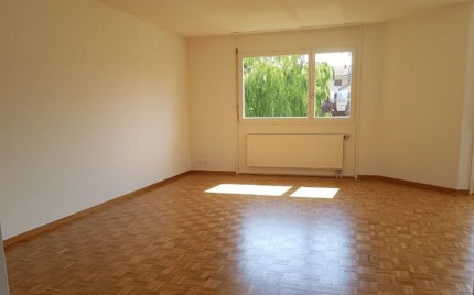 Quartier tranquille et verdoyant 1/5