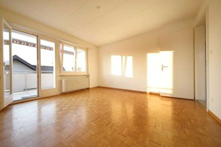 Appartement de 2.5 pièces en location à Lachen SZ - 54 m² 1/5