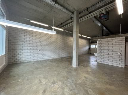 Lagerhalle zu vermieten! 1/5