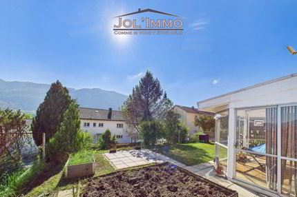 House for sale in Moutier, Switzerland 1/5