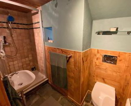 Studio meublé au rez 1/3