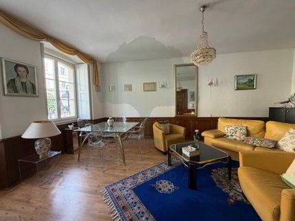 Appartement de caractère de 4 pièces en vieille ville de Porrentruy 1/5