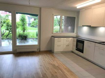 Helle 4.5 Zimmer Wohnung mit Sitzplatz und Blick ins Grüne (Nr. 7) 1/5