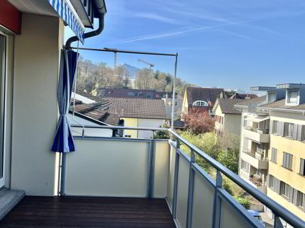 City Pulse Apartment: 3,5 Zimmer Dachwohnung mit Rigi-Blick an bester Lage in Zug 1/5