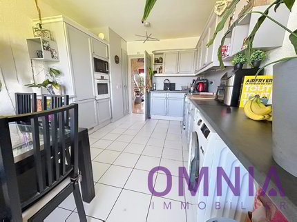 Apartment for sale in Avusy, Switzerland 1/5