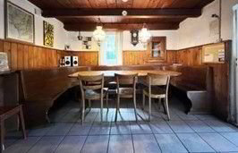 Chalet de 15 pièces en vente à Chamby - 462 m² 1/3