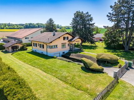 House for sale in Échallens, Switzerland 1/5