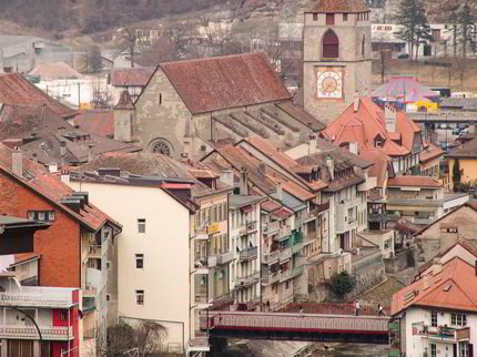 Maison pour investisseur au centre de Moudon 1/3