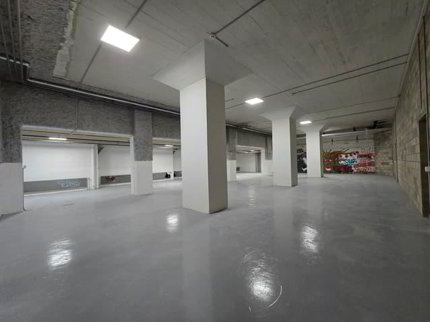 Grand dépôt 295m2 - Excellente situation - Blécherette 1/5