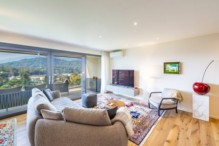 Attique with 8 rooms on sale in Via - 283 m² 1/5
