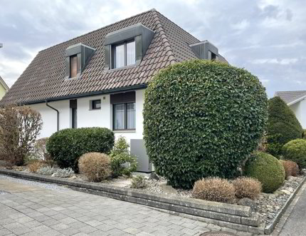 Top gepflegtes und sehr gut unterhaltenes 5 1/2 Zimmerhaus an zentraler Lage 1/5