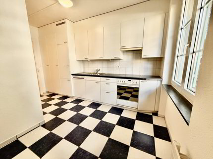 Charmante 3-Zimmer-Wohnung im Kreis 3 / Schmiede Wiedikon 1/5