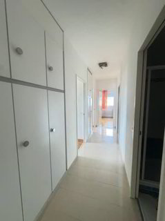 Lumineux appartement de 4 pièces au 6ème étage - Avenue de Cour,... 1/5