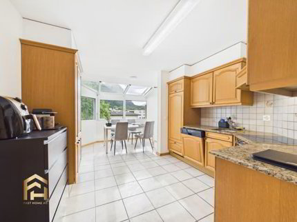 Sonnige 4.5-Zimmerwohnung mit Balkon in ruhiger Lage von Agarn 1/5