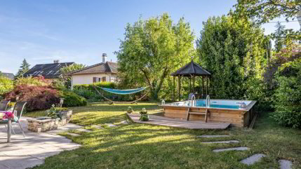 Villa contiguë en pignon avec jardin et piscine - Gland (VD) 1/5