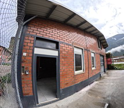 Commercial for rent in Martigny, Switzerland 1/1