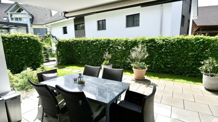 Exklusive Gartenwohnung in Glattfelden 1/5