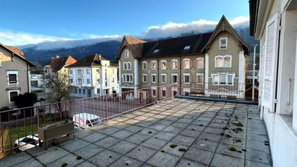 Charmant appartement de 3 pièces avec terrasse à Malleray 1/5