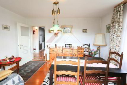 Delémont - Propriété avec 3 appartements et fort potentiel de... 1/5