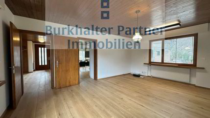 Lichtdurchflutete 2.5-Zimmerwohnung 1/5