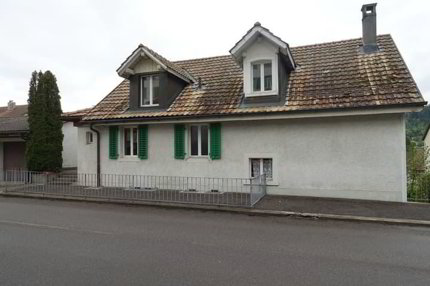 Tramelan - Maison de 10 1/2 pièces avec garage 1/5