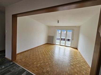 Schönes 4,5-Zimmer-Apartment im 3. Stock 1/5