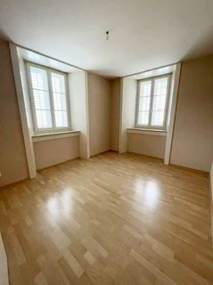 Charmant et lumineux appartement de 4 pièces à Sonvilier 1/5