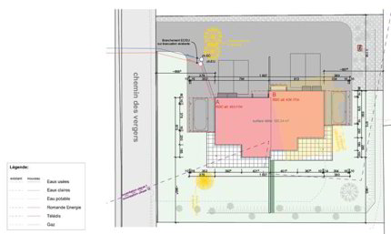 Terrain à bâtir avec permis accepté ? Deux villas contiguës 1/1