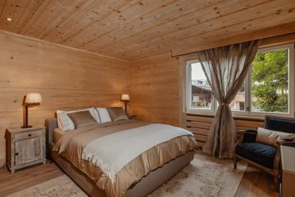 Modern second residency Flat in Gstaad Center 1/5