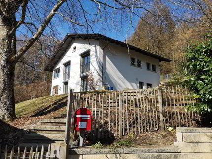Baisse de prix : maison rénovée avec grand terrain, véranda, 2... 1/5