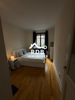 undefined 1/3