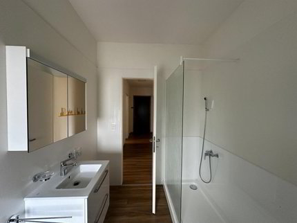 Immeuble mixte de 3 pièces en location à Lugano - 70 m² 1/5