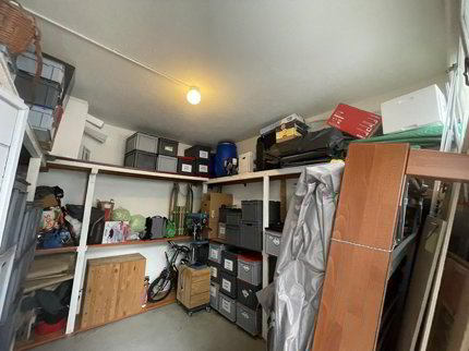 Entrepôt de 1 pièce en location à Hergiswil NW - 9 m² 1/3
