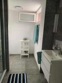 Moderne Wohnung an Toplage in Zürich 1/5