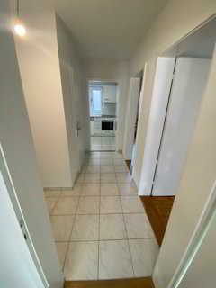 Helle 3,0-Zimmerwohnung im 1. OG nähe Rhein 1/5