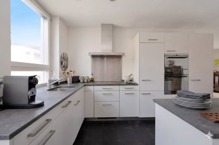 4.5-Zimmer-Eigentumswohnung mit Balkon und Einstellplatz in Biel 1/5