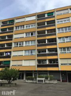 Place de parc couverte 1/1