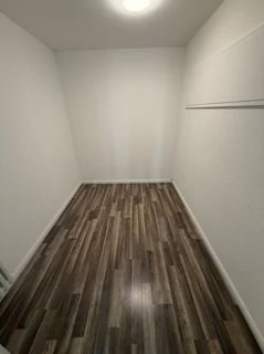 Frisch renovierte 2.5 Zimmer Wohnung an Top Lage in Biel 1/5