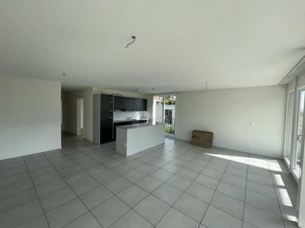 4.5-Zimmerwohnung in Pieterlen zu vermieten 1/5
