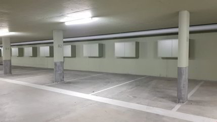 Die Gelegenheit - Abstellplatz mit/ohne Autoladestation 1/3