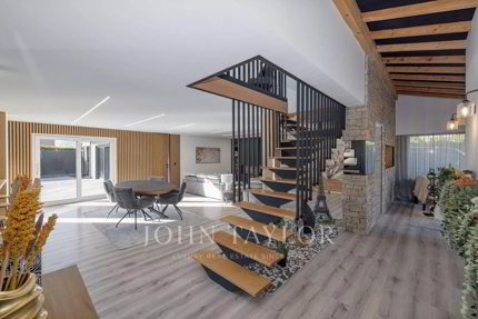 Villa de 5.5 pièces en vente à Saillon - 255 m² 1/5