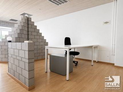 Bureau for rent in Givisiez - 140 m² 1/5