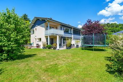 Villa jumelle avec beau jardin 1/5