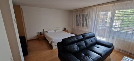 undefined 1/5