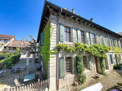 Maison individuelle with 6.5 rooms on sale in Féchy - 280 m² 1/5