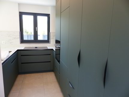 ATTRAKTIVE 4.5 ZIMMER-ATTIKA ZUM MIETEN / NEUBAU 1/5