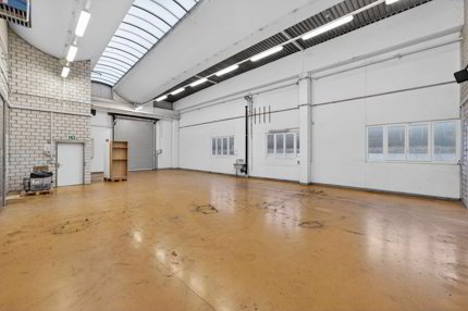 Atelier de fabrication for rent in Hünenberg - 226 m² 1/5