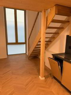 Magnifique studio en duplex en plein centre-ville de Delémont 1/5