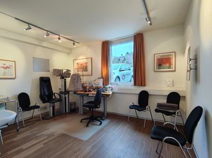 Praxisraum zu vermieten / verkaufen Bodenmattstrasse 1, Schmitten 1/5